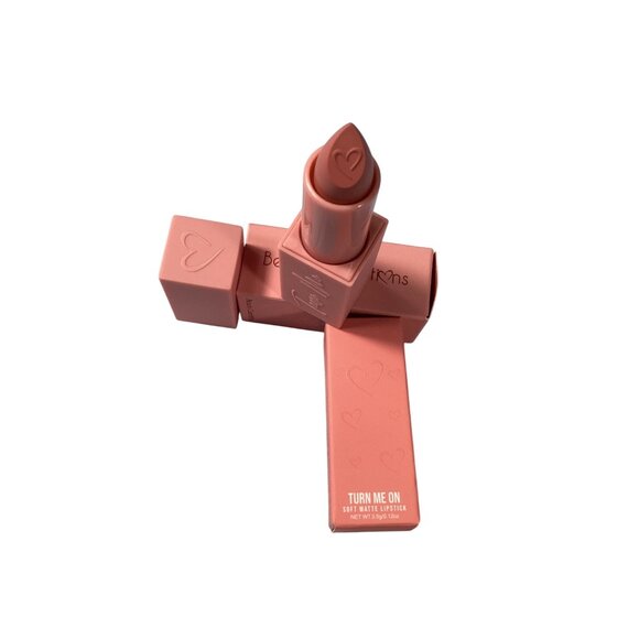 Beauty Creations Tease Me Soft Matte Lipstick Shade Turn Me On 3.5g makeup new - Picture 1 of 5